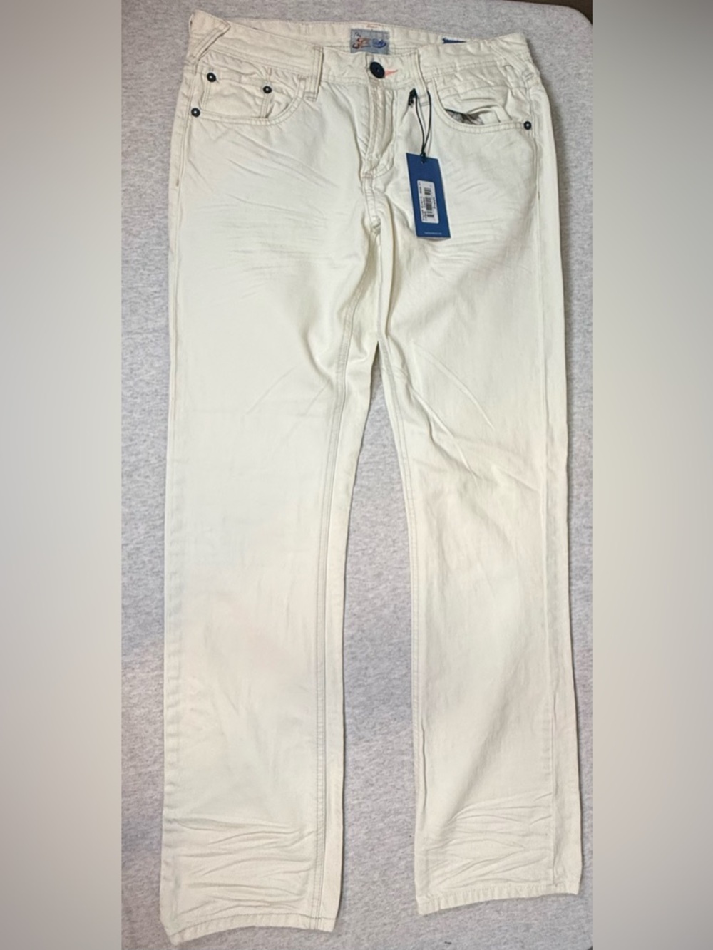 The‎ Fresh Brand Men’s Creme Jeans 🤍 ✨